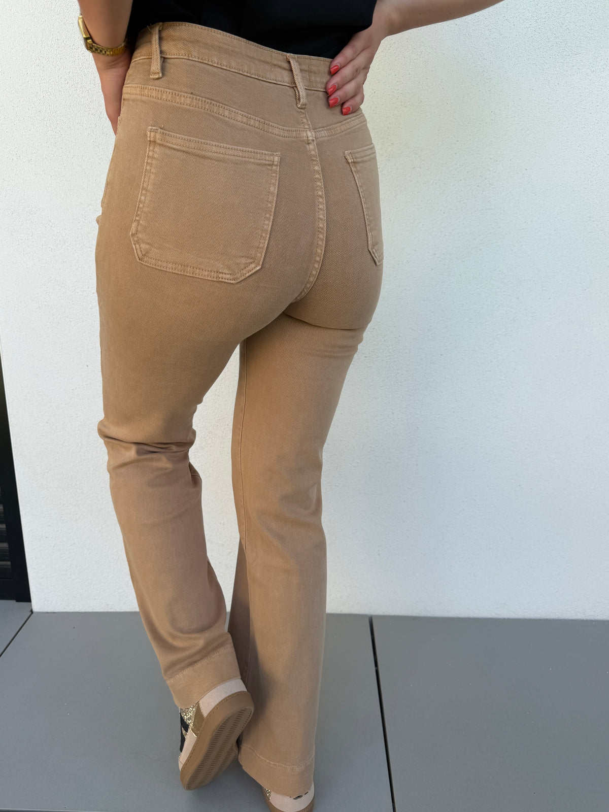 JEAN | BÉA CAMEL