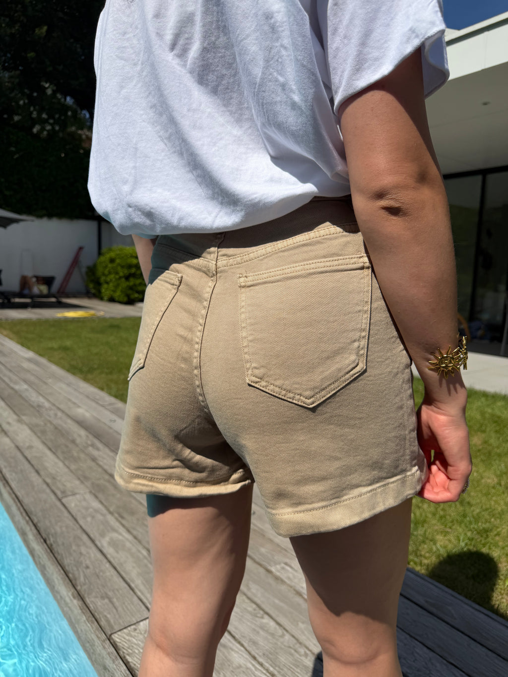 SHORT LOLA TAUPE