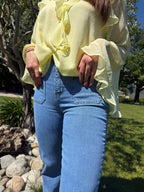 jean wide leg bleu ajusté et large aux chevilles pour un style branché pour femme