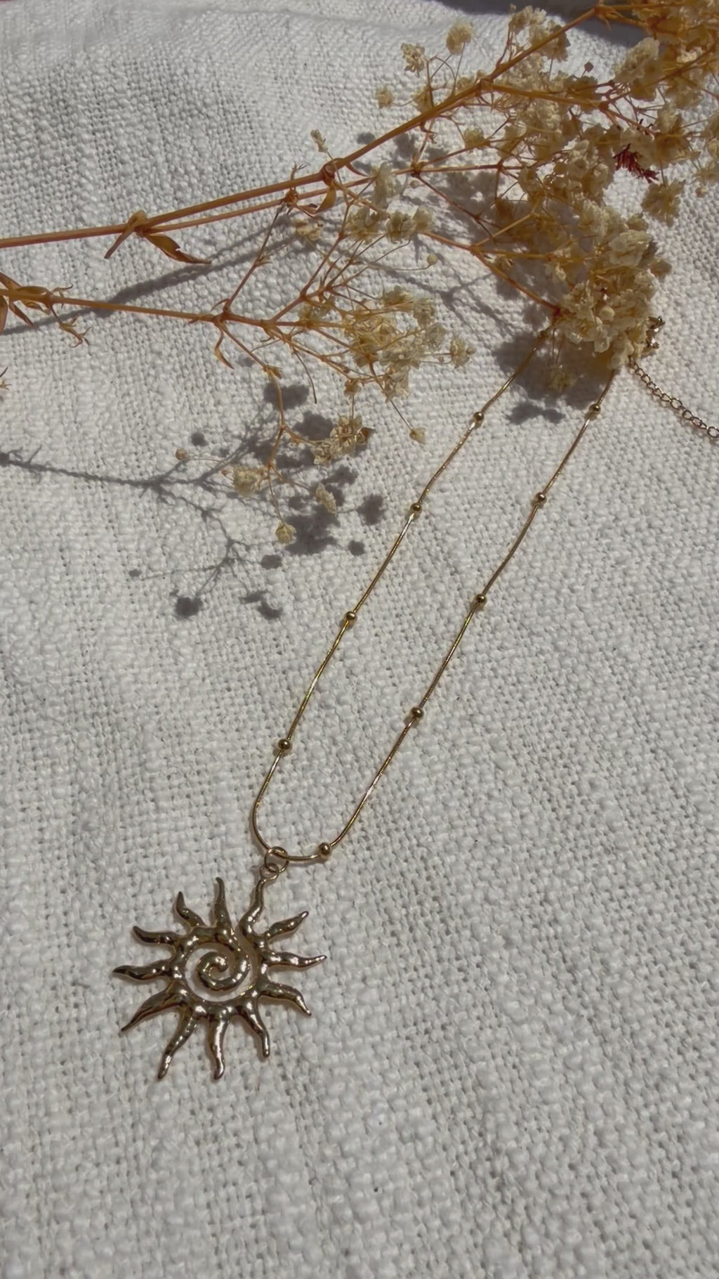 COLLIER | PENDENTIF SOLEIL DORÉ